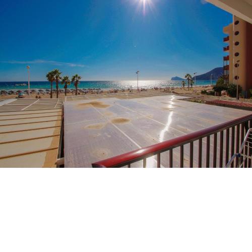 Ines-1 - oceanfront apartment in Calpe