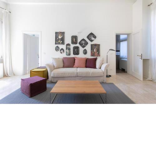 Infinite House Guglie