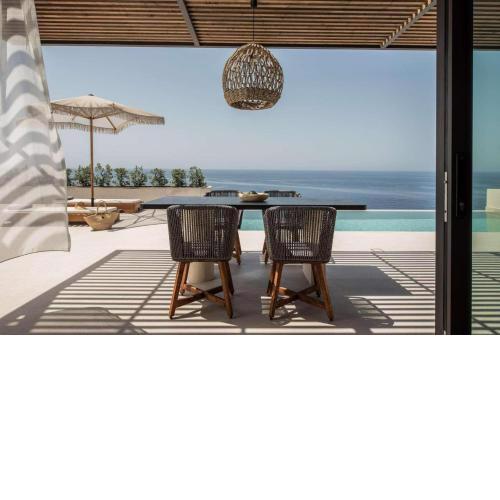 Infinity Cave Villa