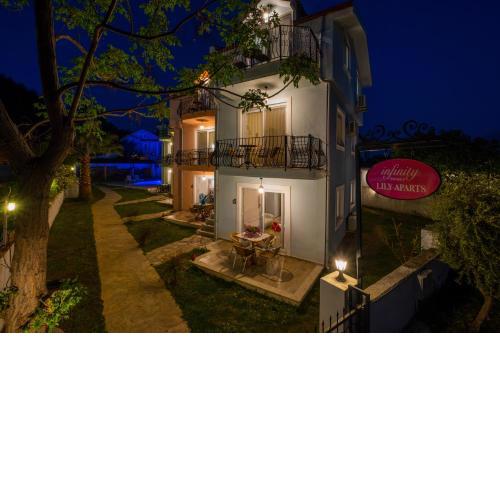 Infinity Lily Apartments
