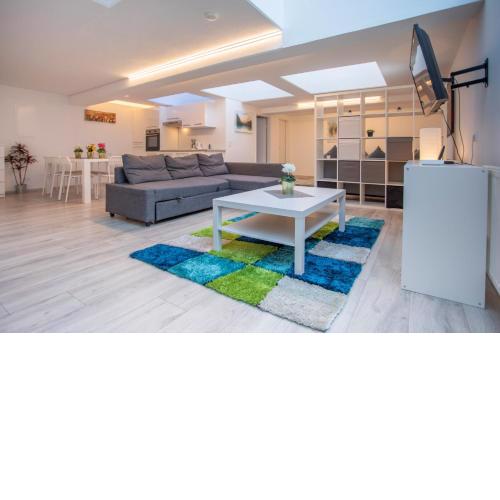 Innsbruck City Center Duplex I 24h self-check-in