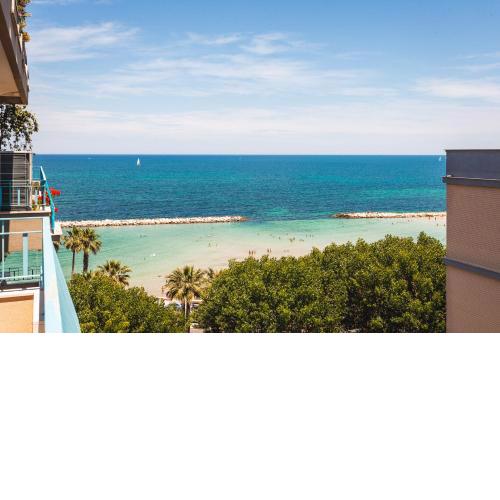 Interno 19 - Vista mare