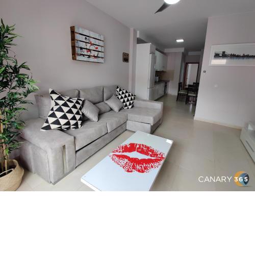 Intimate and Stilysh Apt, PKG, Self Entry by Canary365