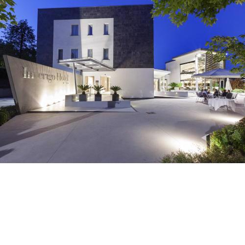 Inverigo Hotel