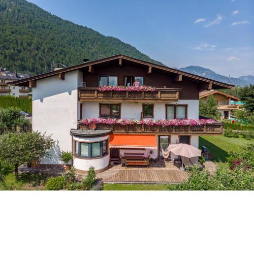 Inviting Chalet in Kirchdorf in Tirol near City Centre