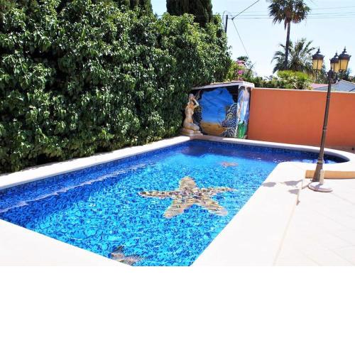 Inviting holiday home in Denia with private pool