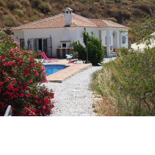 Inviting Villa in Arenas with private pool