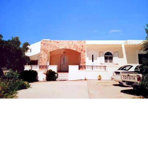 Ioanna's Villa 10 minutes walking from sea