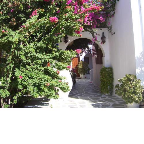 Ioli Apartments
