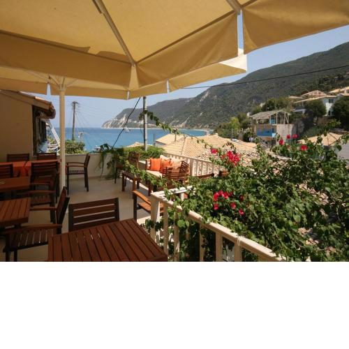 Ionis Hotel