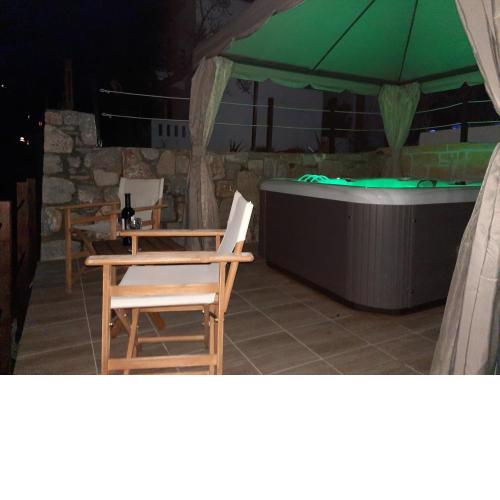 Iordanis house- Traditional House in old Alonnisos