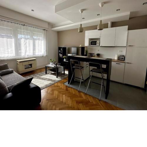 IP TWENTY RESIDENCE