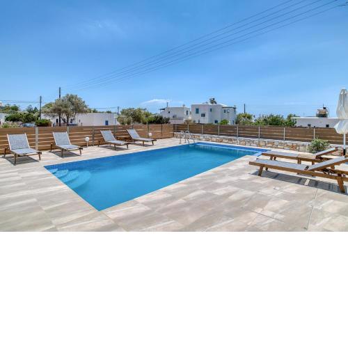 Ippocampos Seaside Serenity - Unwind at Paros Poolside Retreats