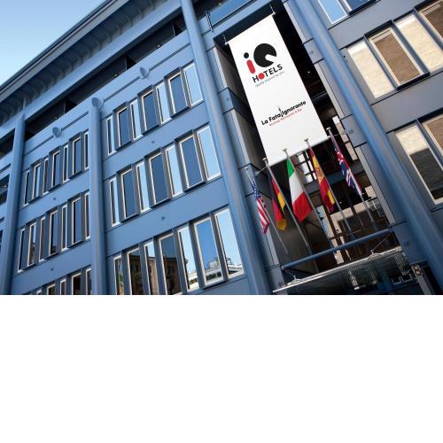 iQ Hotel Roma