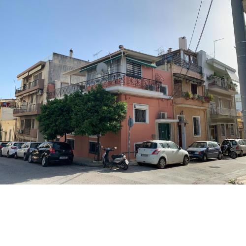Iridana Charming House