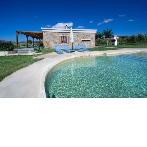 Iridanos Villa