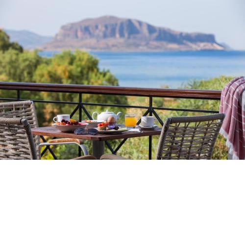 Iris Beach Hotel