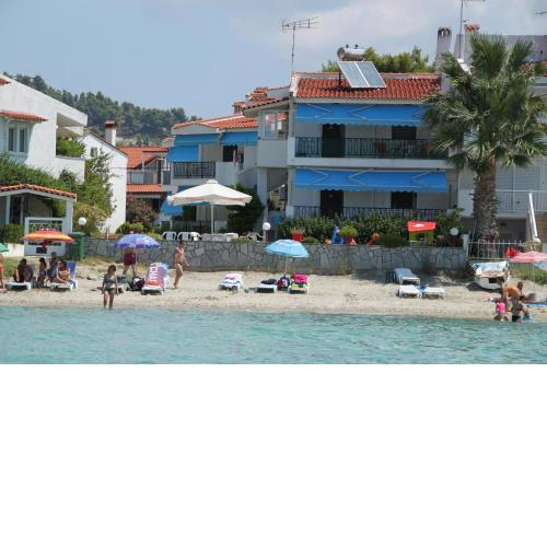 Iris Seafront Apartments