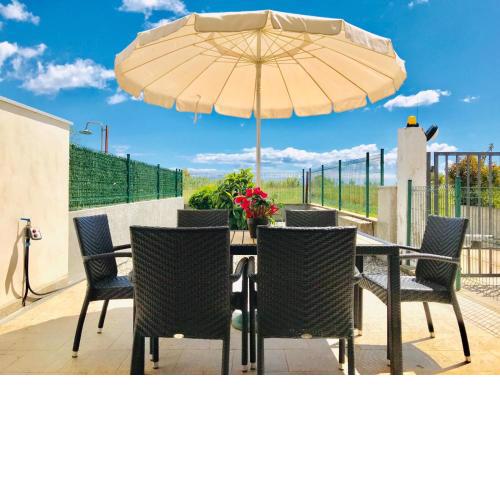 Isca Calabretta Apartments