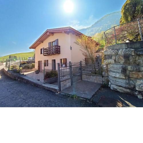 IseoLakeRental - Chalet Giulia