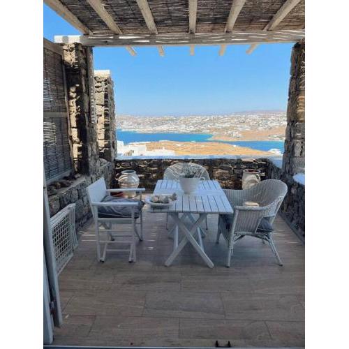 Island Blues cozy house with view in Mykonos