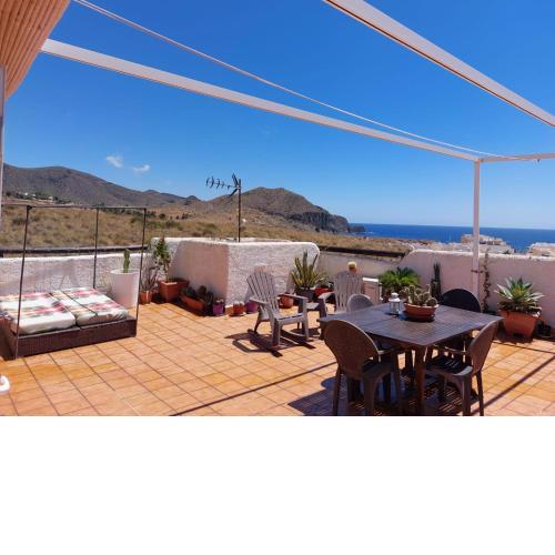 Isleta apartamento con terraza, vistas y WIFI