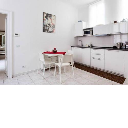 Isola and Zara Comfortable Apartment