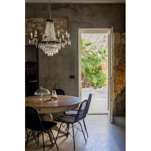 ISONZO SUITES