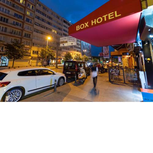 Istanbul Box Hotel