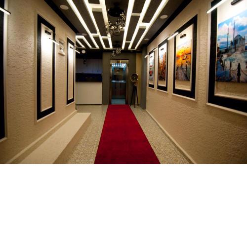 Istanbul Palace Hotel