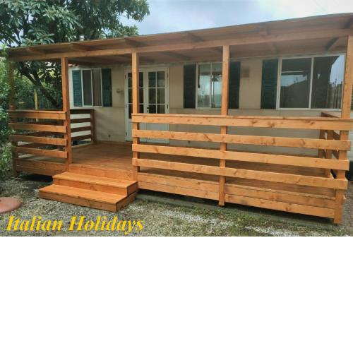 Italian Holidays Mobile house in Ameglia