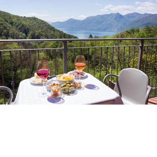 Italian Lakes villa with lake views