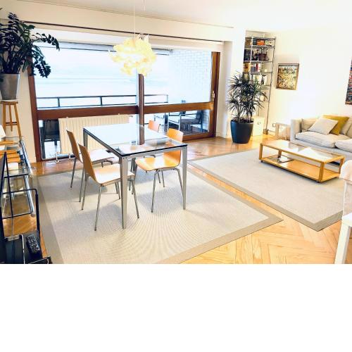 Iturrain by smiling rentals