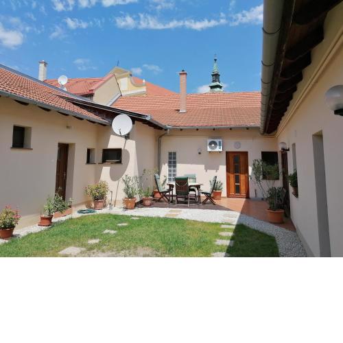Ivett Apartman
