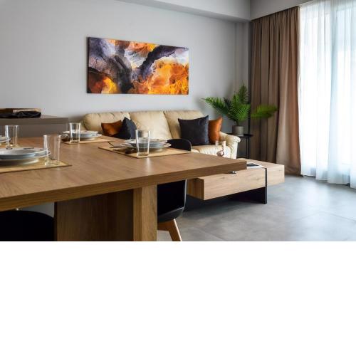 IVY Apartments in The Heart of Athens