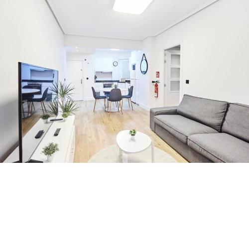 Izpizua Apartment