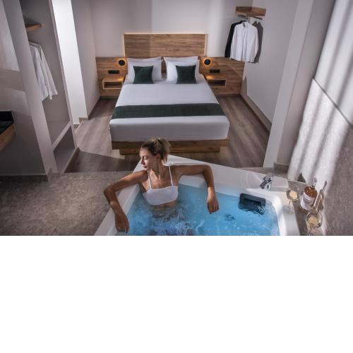 Jacuzzi suite Piazza dei Leoni
