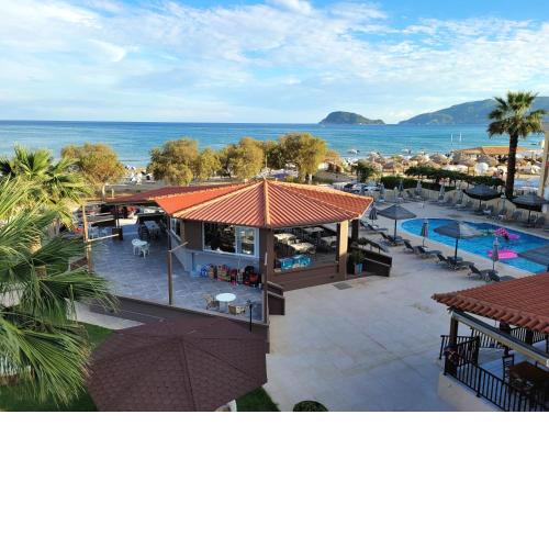 Jannos Beach hotel
