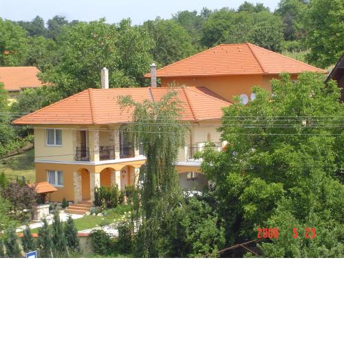 Janus Apartman