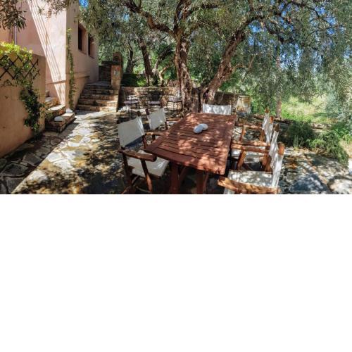 Jasmine studio by the sea