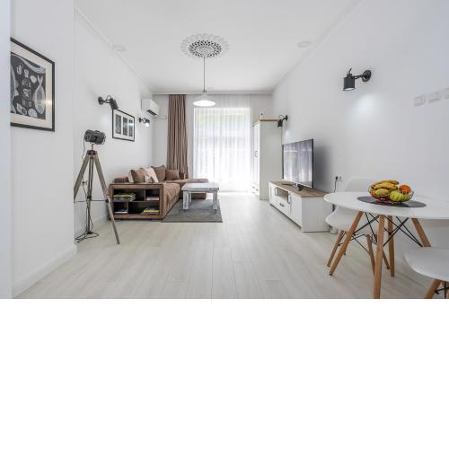 Jazz & Wine - Brand New Luxury apARTment By The Sea
