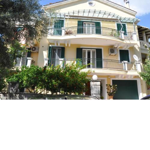 Jennifer's Apartments