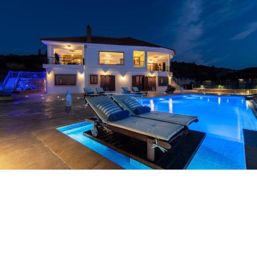 Jessica Luxury Villa