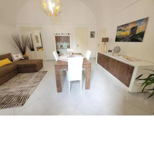 JEY STUDIO_INDEPENDENT SEAFRONT APARTMENT