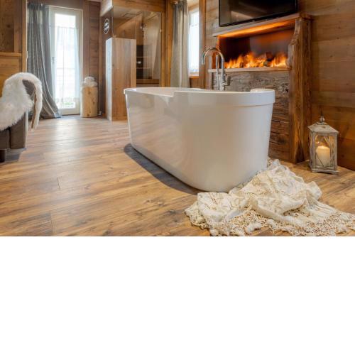 John Luxury Suites