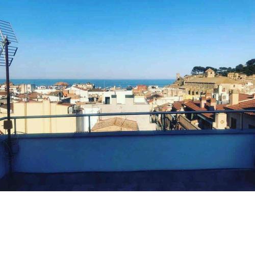Joli appartement centre avec terrasse vue mer