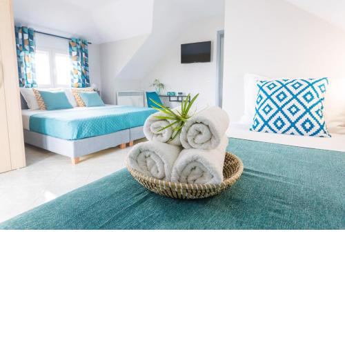 Joya Ofrynio Stylish Suites