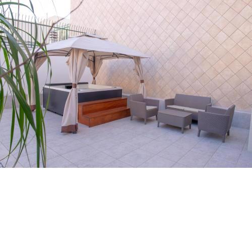 Joyce Luxury Suite