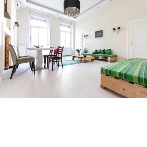 Jozef Apartment
