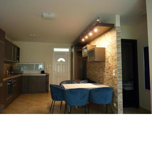 Júlia Luxus Apartman